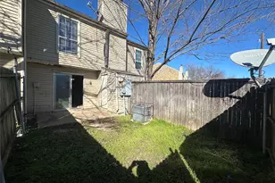 2174 Aspen Dr, Dallas, TX 75227 - Photo 23