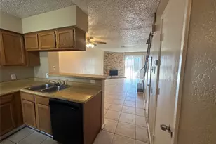 2174 Aspen Dr, Dallas, TX 75227 - Photo 3