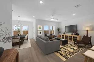 2205 Maple Ridge Dr, Van Alstyne, TX 75495 - Photo 5