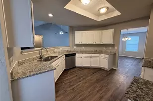 5047 Hollow Ridge Rd, Dallas, TX 75227 - Photo 13