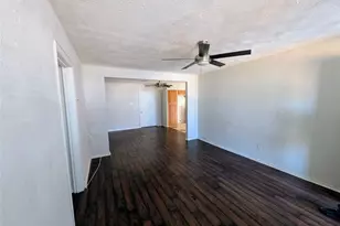 2514 Muret St, Irving, TX 75062 - Photo 3