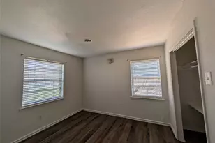 2514 Muret St, Irving, TX 75062 - Photo 13