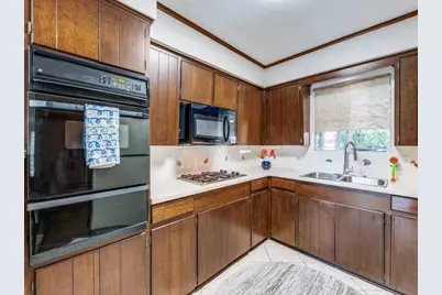 9052 Fringewood Drive, Dallas, TX 75228 - Photo 11