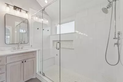 7600 Chestnut Drive, North Richland Hills, TX 76182 - Photo 19