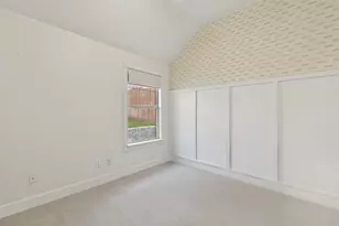 7600 Chestnut Dr, North Richland Hills, TX 76182 - Photo 25