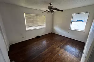 1530 Hillcrest St, Mesquite, TX 75149 - Photo 9