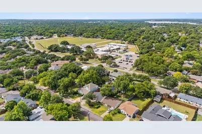 10338 Country Club Drive, Dallas, TX 75218 - Photo 33