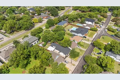 10338 Country Club Drive, Dallas, TX 75218 - Photo 31