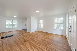 1259 Fernwood Ave, Dallas, TX 75216 - Photo 3