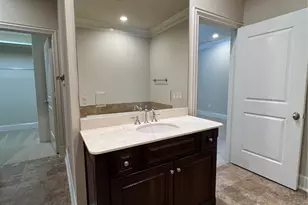 6525 Bandera Ave, Dallas, TX 75225 - Photo 17