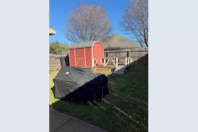 505 Maple Street #B, Aubrey, TX 76227 - Photo 13