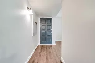 8510 Sikorski Ln, Dallas, TX 75228 - Photo 3