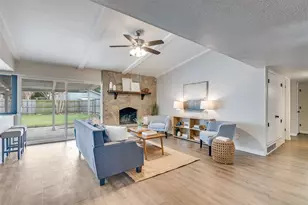 8510 Sikorski Ln, Dallas, TX 75228 - Photo 7