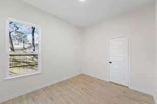 8340 Plainview Dr, Dallas, TX 75217 - Photo 25