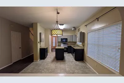 4924 Timberview Drive, Flower Mound, TX 75028 - Photo 7