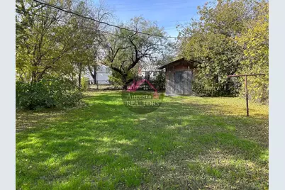 2210 Vine Street, Abilene, TX 79602 - Photo 11