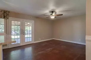 6603 Blackberry Dr, Arlington, TX 76016 - Photo 7