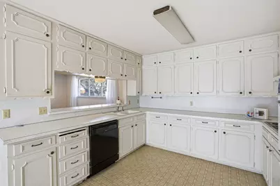 503 Azalea Drive, Grapevine, TX 76051 - Photo 5