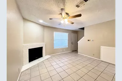 929 W Hickory Street #A15, Denton, TX 76201 - Photo 9