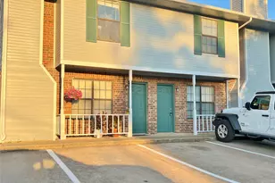 929 W Hickory St, Denton, TX 76201 - Photo 1