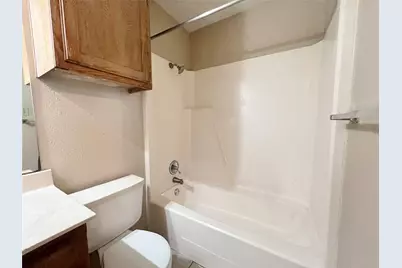 929 W Hickory Street #A15, Denton, TX 76201 - Photo 15