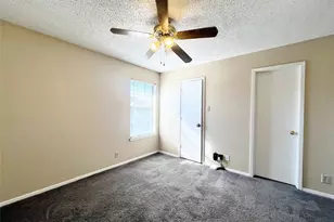 929 W Hickory St, Denton, TX 76201 - Photo 17
