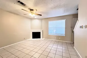 929 W Hickory St, Denton, TX 76201 - Photo 5