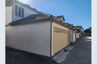 17042 Knots Landing, Addison, TX 75001 - Photo 23