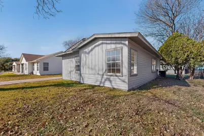 2321 Blyth Drive, Dallas, TX 75228 - Photo 3