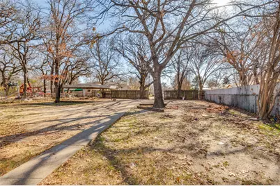 402 W Grauwyler Road, Irving, TX 75061 - Photo 21