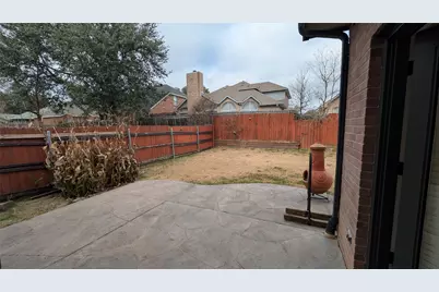 2313 Suntree Lane, Flower Mound, TX 75022 - Photo 11