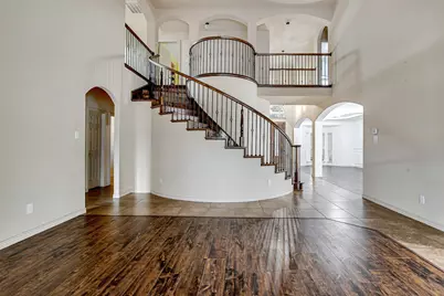 4808 King Harbor Court, Grand Prairie, TX 75052 - Photo 9