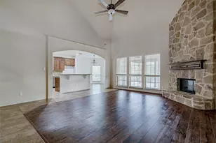 4808 King Harbor Ct, Grand Prairie, TX 75052 - Photo 21