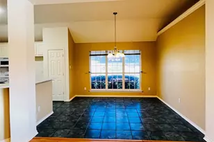 7313 Chambers Ln, Fort Worth, TX 76179 - Photo 5