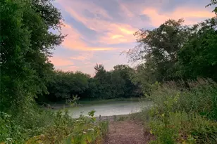 441 Compton Ln, Waxahachie, TX 75167 - Photo 1