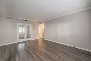 4343 Bellaire Dr S, Fort Worth, TX 76109 - Photo 5