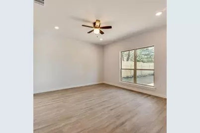 4337 Canal Street, Dallas, TX 75210 - Photo 11
