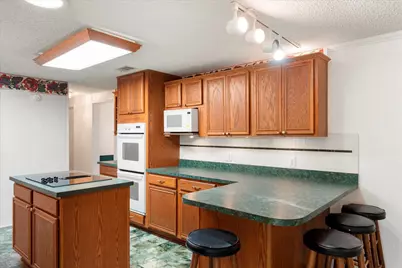 602 Legendary Lane, Gun Barrel City, TX 75156 - Photo 9