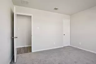 844 Jett Dr, Ferris, TX 75125 - Photo 15