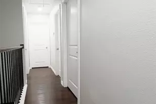 602 Sabine Ave, Cleburne, TX 76031 - Photo 7