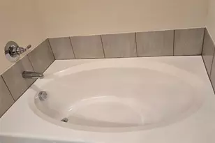 1939 Bel Air Dr, Arlington, TX 76010 - Photo 25