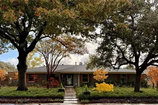 10464 Carry Back Cir, Dallas, TX 75229 - Photo 3