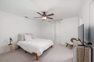 12317 Cross Creek Dr, Dallas, TX 75243 - Photo 11