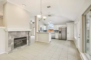 356 Arbor Ct, Euless, TX 76039 - Photo 11