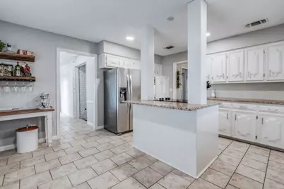 3204 Kingsbridge Drive, Plano, TX 75075 - Photo 13