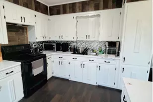 715 W Monterey St, Denison, TX 75020 - Photo 3