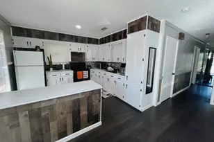 715 W Monterey St, Denison, TX 75020 - Photo 5