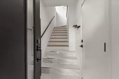 2001 N Prairie Avenue #106, Dallas, TX 75204 - Photo 5