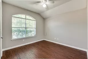 220 Stampede St, Waxahachie, TX 75165 - Photo 11