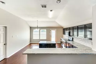 220 Stampede St, Waxahachie, TX 75165 - Photo 5